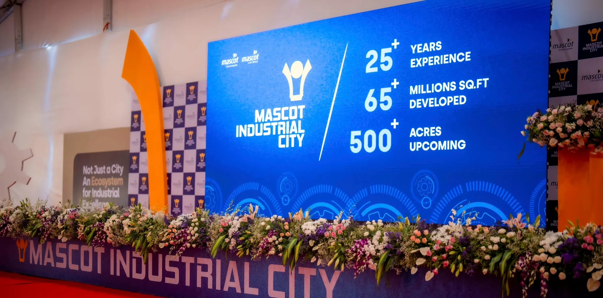 Mascot Industrial City 8